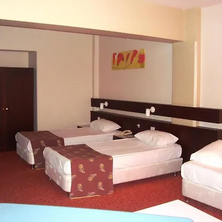 Hotel Eken Bandirma