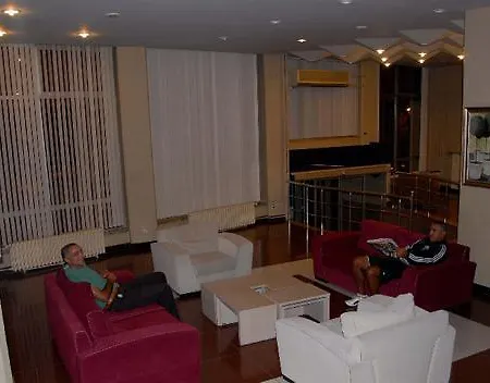 Eken Hotel 3*