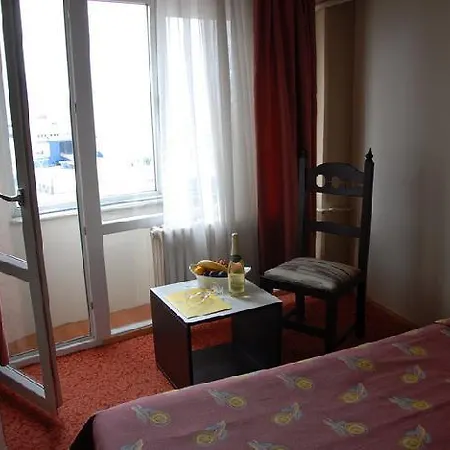 Hotel Eken Bandirma