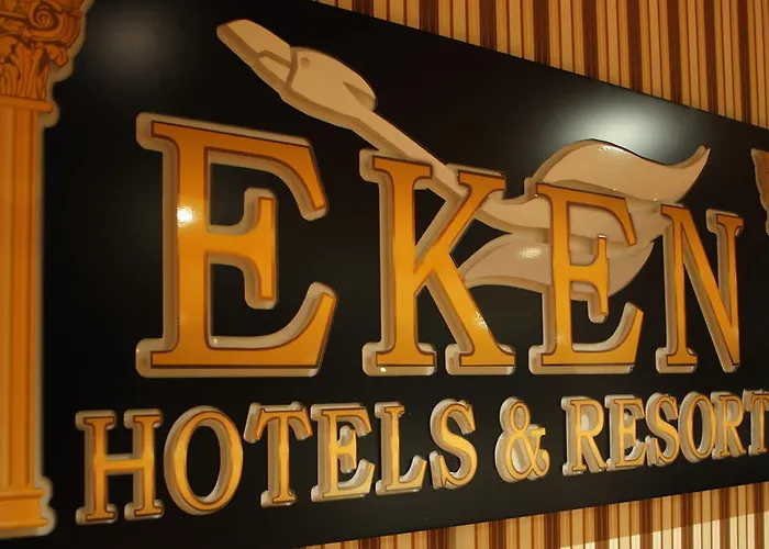 Hotel Eken 3*